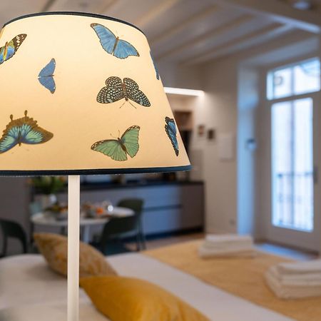 La Farfalla Blu - Boutique Apartment Bergamo Eksteriør billede
