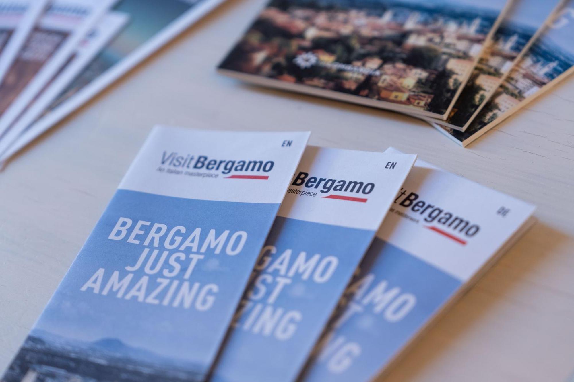 La Farfalla Blu - Boutique Apartment Bergamo Eksteriør billede