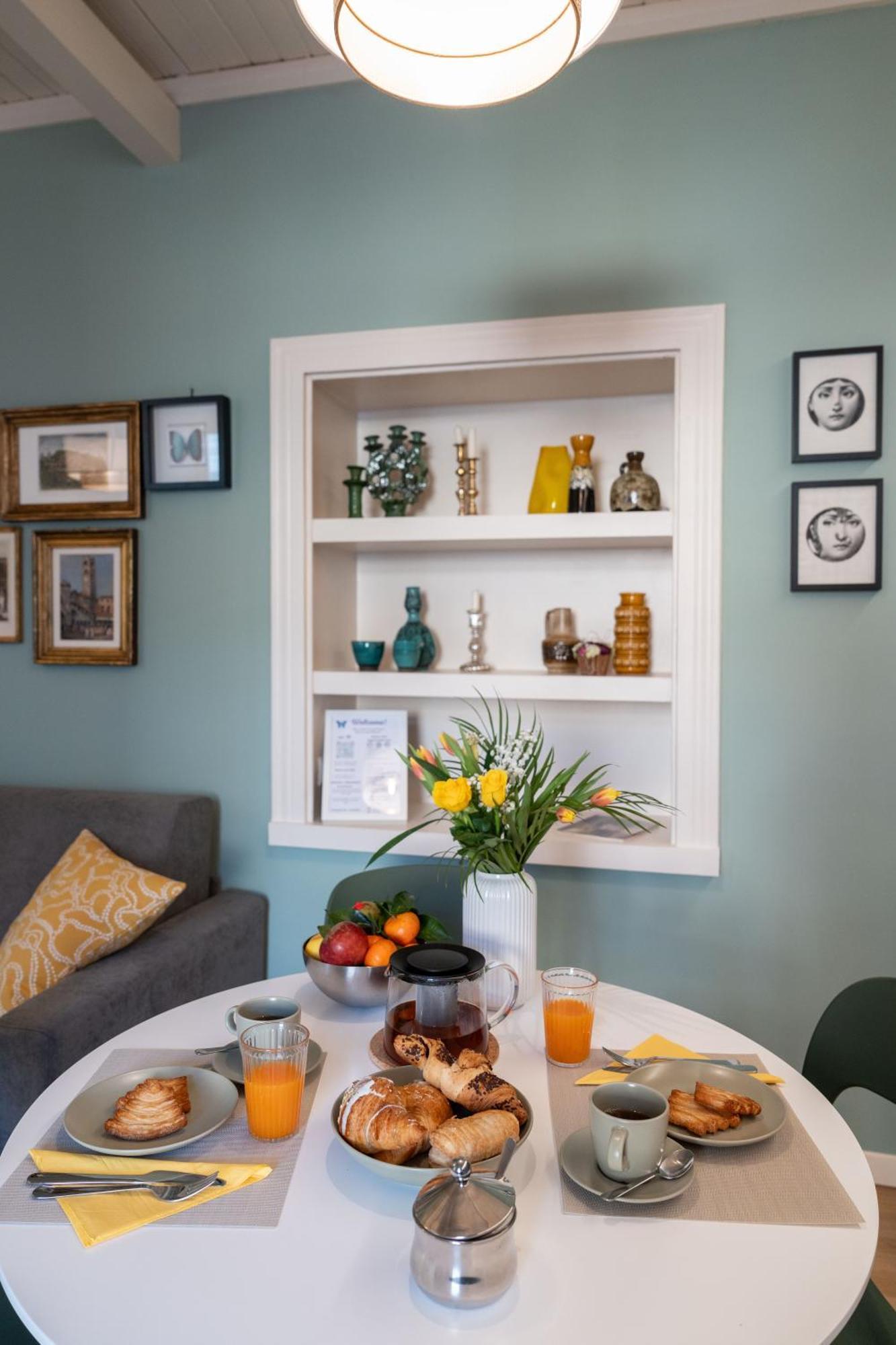 La Farfalla Blu - Boutique Apartment Bergamo Eksteriør billede